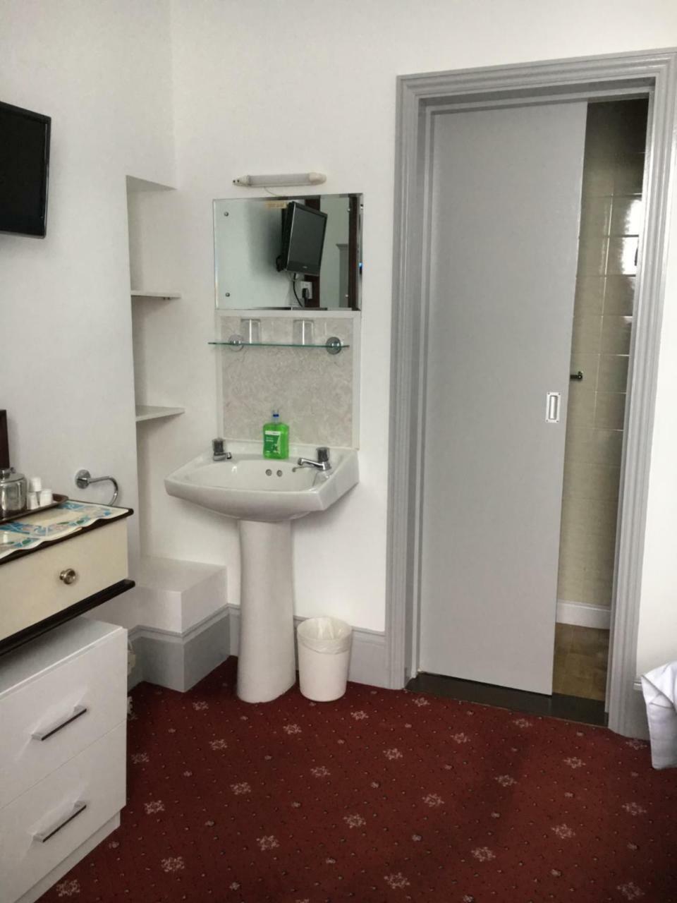 Avoca Villa Guest House Saint Helier Jersey Esterno foto